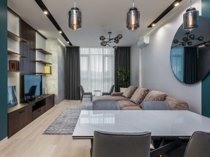Bungalow For Sale In Westend Colony south delhi