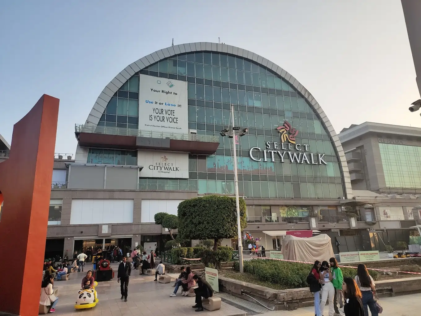 Select Citywalk Mall