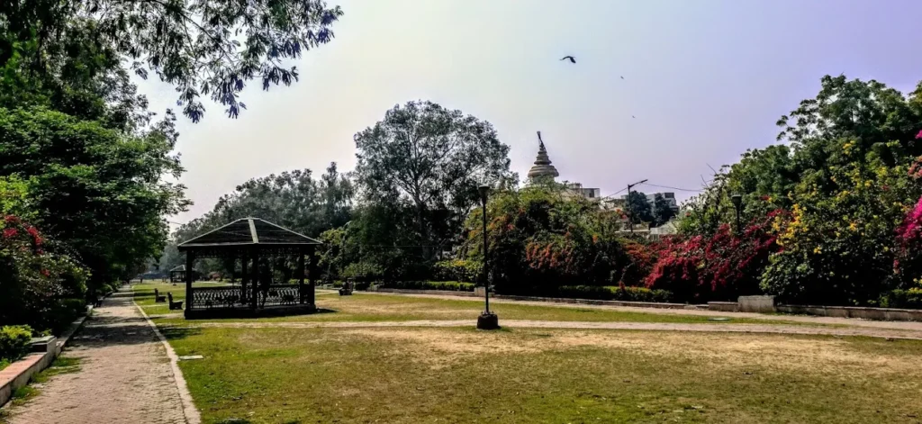 Defence Colony Park