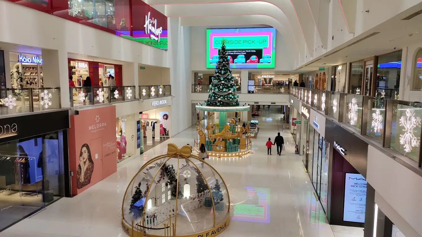 dlf avenue Saket